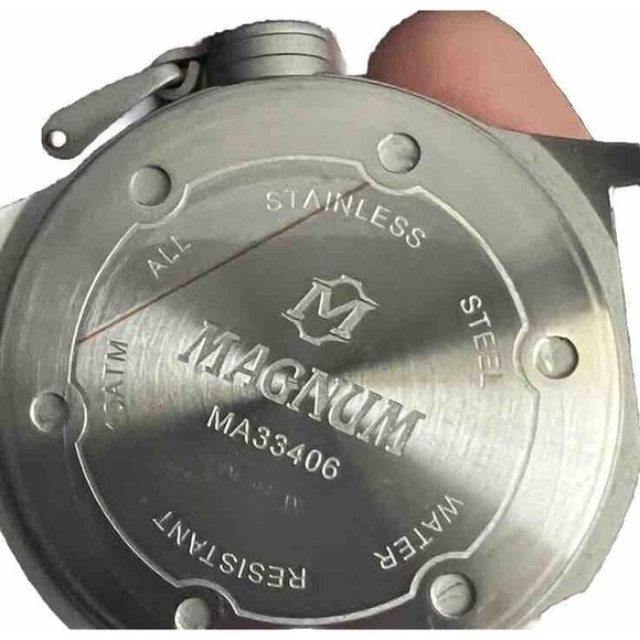 Brand New With Tags -Magnum 48mm Men’s Graduate Quartz Watch- - Picture 11 of 11